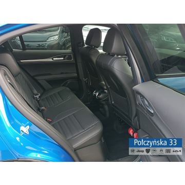Alfa Romeo Stelvio  SUV 2025,  2.0 benzyna, automat - Na sprzedaż za 233 890 zł - Warszawa - zdjęcie 11