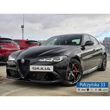 Alfa Romeo Giulia - Quadrifoglio 2.9 V6 Bi-Turbo 520KM AT8 |Volcano Black | 2025