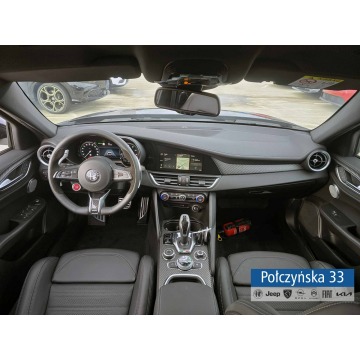 Alfa Romeo Giulia  Sedan/Limuzyna 2025,  2.9 benzyna, automat - Na sprzedaż za 395 590 zł - Warszawa - zdjęcie 11