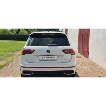 Volkswagen Tiguan  SUV 2023,  2.0 benzyna, automat - Na sprzedaż za 108 800 zł - Paproć - zdjęcie 8
