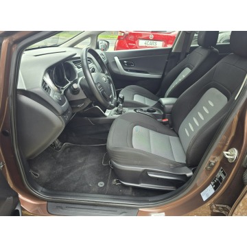 Kia Ceed  Kombi 2014,  1.4 benzyna - Na sprzedaż za 32 000 zł - Sosnowiec - zdjęcie 6