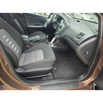 Kia Ceed  Kombi 2014,  1.4 benzyna - Na sprzedaż za 32 000 zł - Sosnowiec - zdjęcie 9