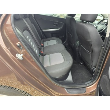 Kia Ceed  Kombi 2014,  1.4 benzyna - Na sprzedaż za 32 000 zł - Sosnowiec - zdjęcie 12