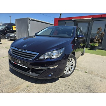 Peugeot 308  Hatchback 2016,  1.2 benzyna - Na sprzedaż za 26 900 zł - Kraków - zdjęcie 9