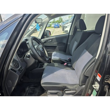 Fiat Sedici  SUV 2006,  1.6 benzyna - Na sprzedaż za 11 900 zł - Kraków - zdjęcie 10