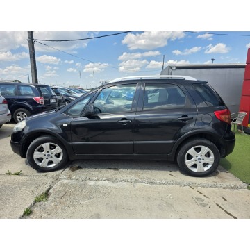 Fiat Sedici  SUV 2006,  1.6 benzyna - Na sprzedaż za 11 900 zł - Kraków - zdjęcie 8