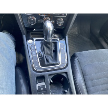 Volkswagen Passat  Sedan/Limuzyna 2017,  1.4 benzyna, automat - Na sprzedaż za 49 900 zł - Słupsk - zdjęcie 12