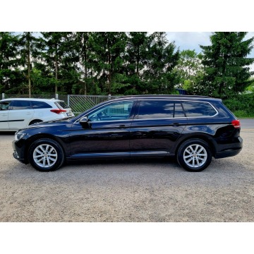 Volkswagen Passat 2015,  2.0 diesel - Na sprzedaż za 39 900 zł - Szczecin - zdjęcie 8