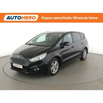 Ford S-MAX  Minivan/Van 2018,  2.0 diesel, automat - Na sprzedaż za 57 400 zł - Warszawa - zdjęcie 1