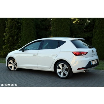 Seat Leon  Hatchback 2016,  2.0 diesel - Na sprzedaż za 39 900 zł - Ostrów Mazowiecka - zdjęcie 8