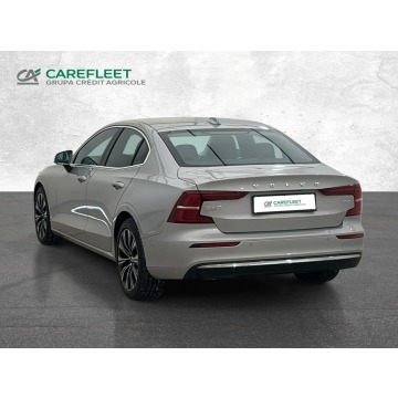 Volvo S60  Sedan/Limuzyna 2023,  2.0 benzyna, automat - Na sprzedaż za 127 200 zł - Warszawa - zdjęcie 7