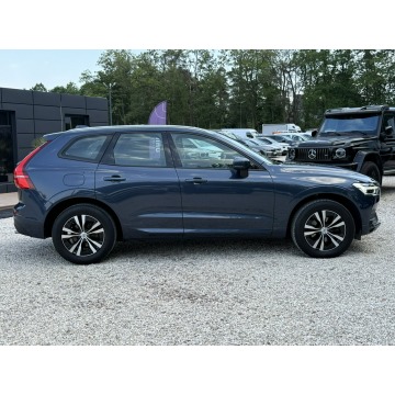 Volvo   SUV 2020,  2.0 diesel, automat - Na sprzedaż za 109 800 zł - Pęcice - zdjęcie 2