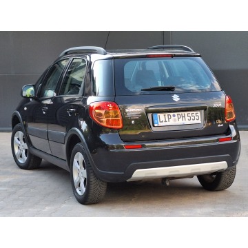 Suzuki SX4  Hatchback 2011,  1.6 benzyna - Na sprzedaż za 32 900 zł - Olsztyn - zdjęcie 4
