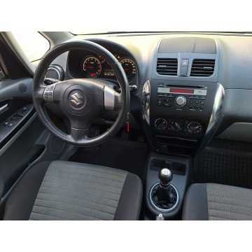 Suzuki SX4  Hatchback 2011,  1.6 benzyna - Na sprzedaż za 32 900 zł - Olsztyn - zdjęcie 5