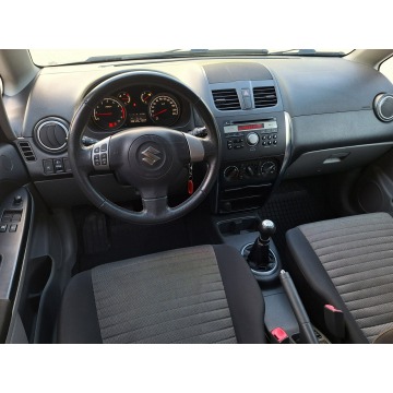 Suzuki SX4  Hatchback 2011,  1.6 benzyna - Na sprzedaż za 32 900 zł - Olsztyn - zdjęcie 12