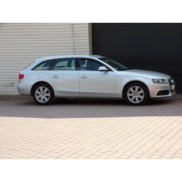 Audi A4  Kombi 2011,  2.0 diesel - Na sprzedaż za 32 900 zł - Mikołów - zdjęcie 4