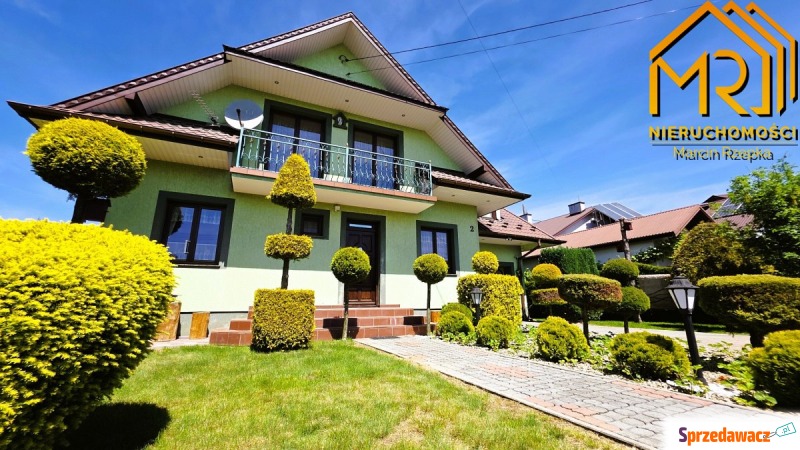 Sprzedam dom Dąbrowa Tarnowska -  jednopiętrowy,  pow.  180 m2,  działka:   680 m2