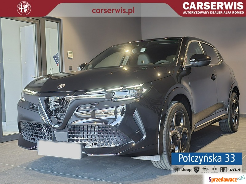 Alfa Romeo Junior  Hatchback 2025,  1.2 hybryda, automat - Na sprzedaż za 134 890 zł - Warszawa