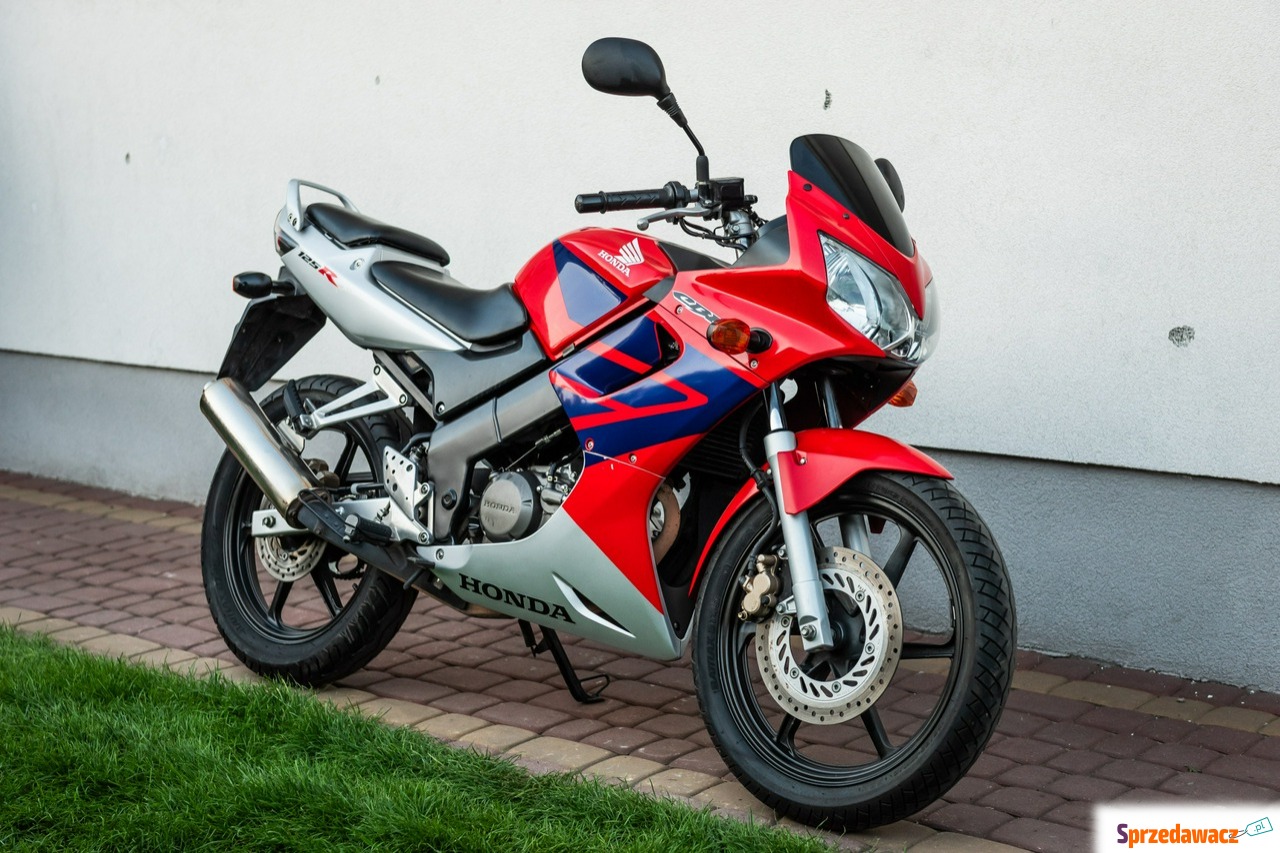 Honda CBR - 125 2005 JC 34 Raty...