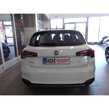 Fiat Tipo  Hatchback 2022 benzyna - Na sprzedaż za 67 500 zł - Dębica - zdjęcie 4