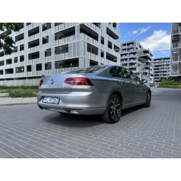 Volkswagen Passat  Sedan/Limuzyna 2015,  2.0 diesel, automat - Na sprzedaż za 40 000 zł - Warszawa - zdjęcie 3