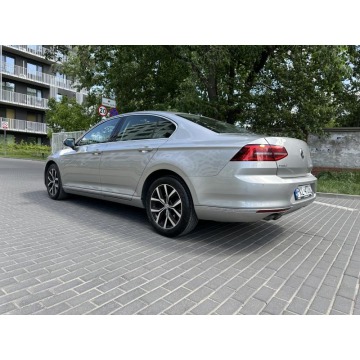 Volkswagen Passat  Sedan/Limuzyna 2015,  2.0 diesel, automat - Na sprzedaż za 40 000 zł - Warszawa - zdjęcie 4