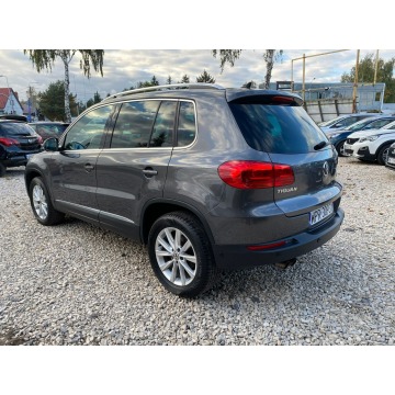 Volkswagen Tiguan  SUV 2014,  2.0 diesel, automat - Na sprzedaż za 54 900 zł - Kanie - zdjęcie 5