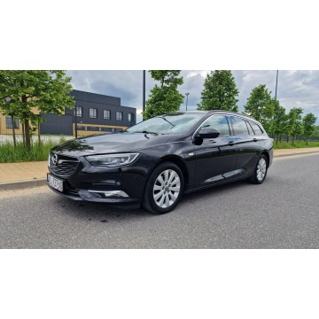 Opel Insignia  Kombi 2018,  1.6 diesel - Na sprzedaż za 33 400 zł - Pabianice - zdjęcie 1