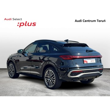 Audi Q5  SUV 2025,  2.0 benzyna, automat - Na sprzedaż za 257 900 zł - Toruń - zdjęcie 3