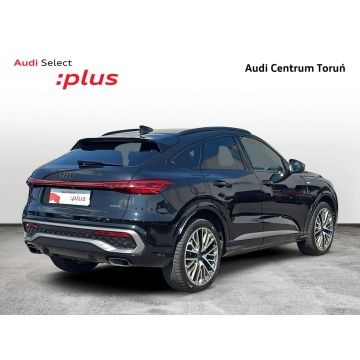 Audi Q5  SUV 2025,  2.0 benzyna, automat - Na sprzedaż za 257 900 zł - Toruń - zdjęcie 5