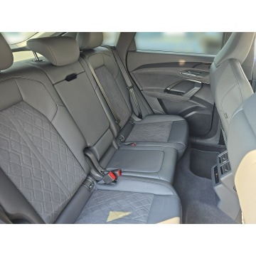 Audi Q5  SUV 2025,  2.0 benzyna, automat - Na sprzedaż za 257 900 zł - Toruń - zdjęcie 11