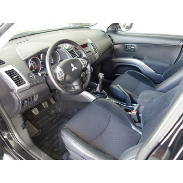 Mitsubishi Outlander  SUV 2011,  2.4 benzyna - Na sprzedaż za 34 500 zł - Lublin - zdjęcie 12