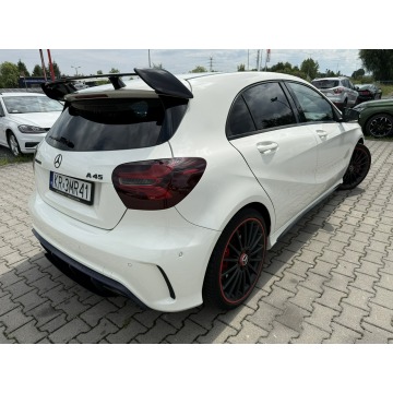 Mercedes - Benz A-klasa  Hatchback 2017,  2.0 benzyna, automat - Na sprzedaż za 107 900 zł - Żory - zdjęcie 3