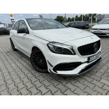 Mercedes - Benz A-klasa  Hatchback 2017,  2.0 benzyna, automat - Na sprzedaż za 107 900 zł - Żory - zdjęcie 2