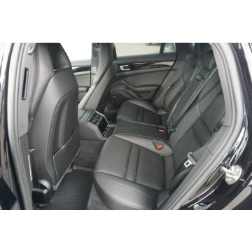 Porsche Panamera  Sedan/Limuzyna 2019,  3.0 benzyna, automat - Na sprzedaż za 349 900 zł - Lublin - zdjęcie 10