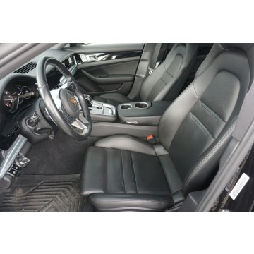 Porsche Panamera  Sedan/Limuzyna 2019,  3.0 benzyna, automat - Na sprzedaż za 349 900 zł - Lublin - zdjęcie 9