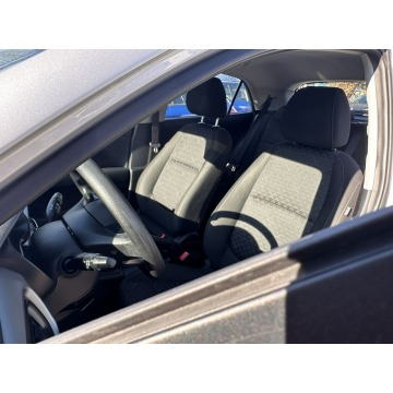 Kia Rio  Hatchback 2021,  1.2 benzyna - Na sprzedaż za 37 990 zł - Warszawa - zdjęcie 9