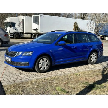Skoda Octavia 2019,  1.0 benzyna - Na sprzedaż za 29 990 zł - Warszawa - zdjęcie 1