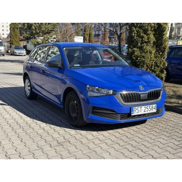 Skoda Scala  Liftback 2019,  1.0 benzyna - Na sprzedaż za 28 999 zł - Warszawa - zdjęcie 3