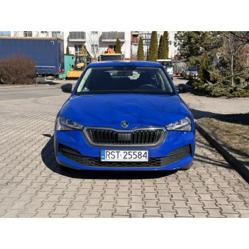 Skoda Scala  Liftback 2019,  1.0 benzyna - Na sprzedaż za 28 999 zł - Warszawa - zdjęcie 2