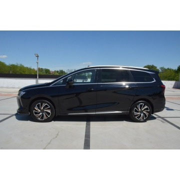 Forthing   Minivan/Van 2024,  1.5 benzyna, automat - Na sprzedaż za 109 900 zł - Zabrze - zdjęcie 10