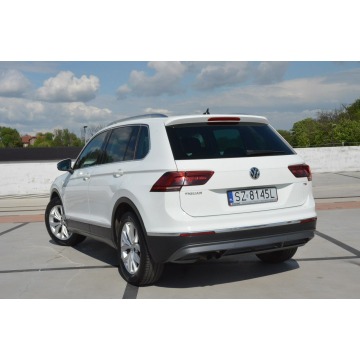 Volkswagen Tiguan  SUV 2016,  1.4 benzyna, automat - Na sprzedaż za 69 900 zł - Zabrze - zdjęcie 12