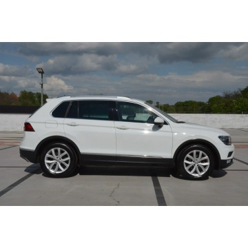 Volkswagen Tiguan  SUV 2016,  1.4 benzyna, automat - Na sprzedaż za 69 900 zł - Zabrze - zdjęcie 9