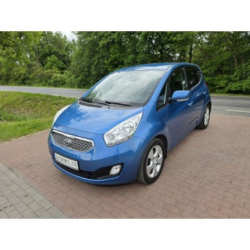 Kia Venga 1,4 diesel w ładnym kolorze niski przebieg 141 tys km !
