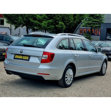 Skoda Superb  Kombi 2013,  2.0 diesel - Na sprzedaż za 29 900 zł - Szczecin - zdjęcie 5