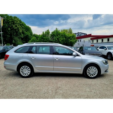 Skoda Superb  Kombi 2013,  2.0 diesel - Na sprzedaż za 29 900 zł - Szczecin - zdjęcie 4
