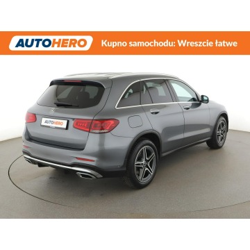 Mercedes - Benz GLC-klasa  SUV 2019,  2.0 benzyna, automat - Na sprzedaż za 119 600 zł - Warszawa - zdjęcie 7