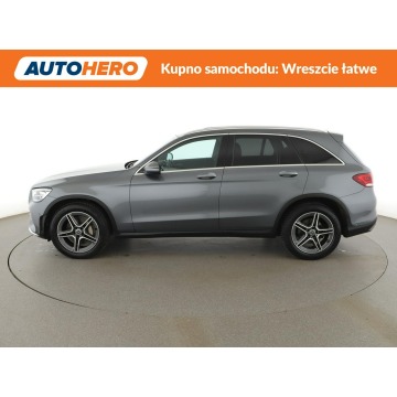 Mercedes - Benz GLC-klasa  SUV 2019,  2.0 benzyna, automat - Na sprzedaż za 119 600 zł - Warszawa - zdjęcie 2
