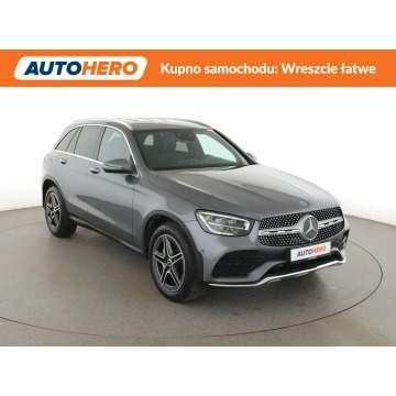 Mercedes - Benz GLC-klasa  SUV 2019,  2.0 benzyna, automat - Na sprzedaż za 119 600 zł - Warszawa - zdjęcie 10