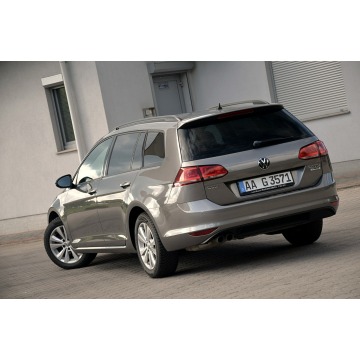 Volkswagen Golf  Kombi 2015,  2.0 diesel, automat - Na sprzedaż za 34 900 zł - Ostrów Mazowiecka - zdjęcie 7
